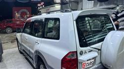 ميتسوبيشي باجيرو